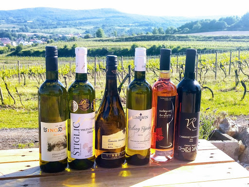 Slovenskí rytieri vína pomáhajú