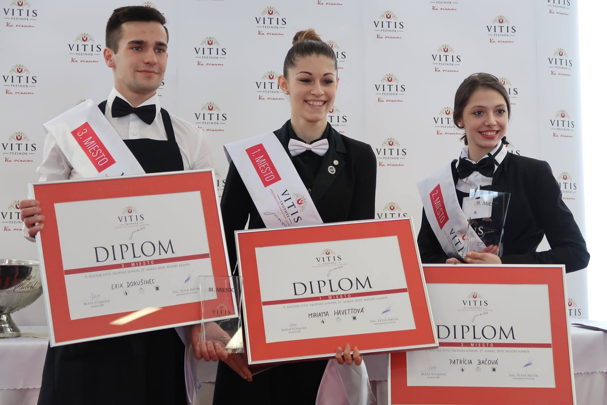 FOTOREPORTÁŽ: Súťaž mladých somelierov Vitis Trophée Junior 2018