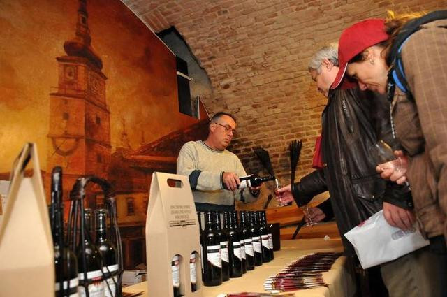 Deň vínnych pivníc v Trnave (7.11.2015)